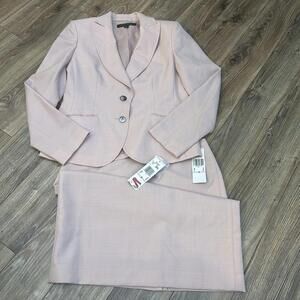 NWT Vintage Anne Klein 2 Piece Suit Jacket & Skirt Petal Pink Wool Blend Size 6